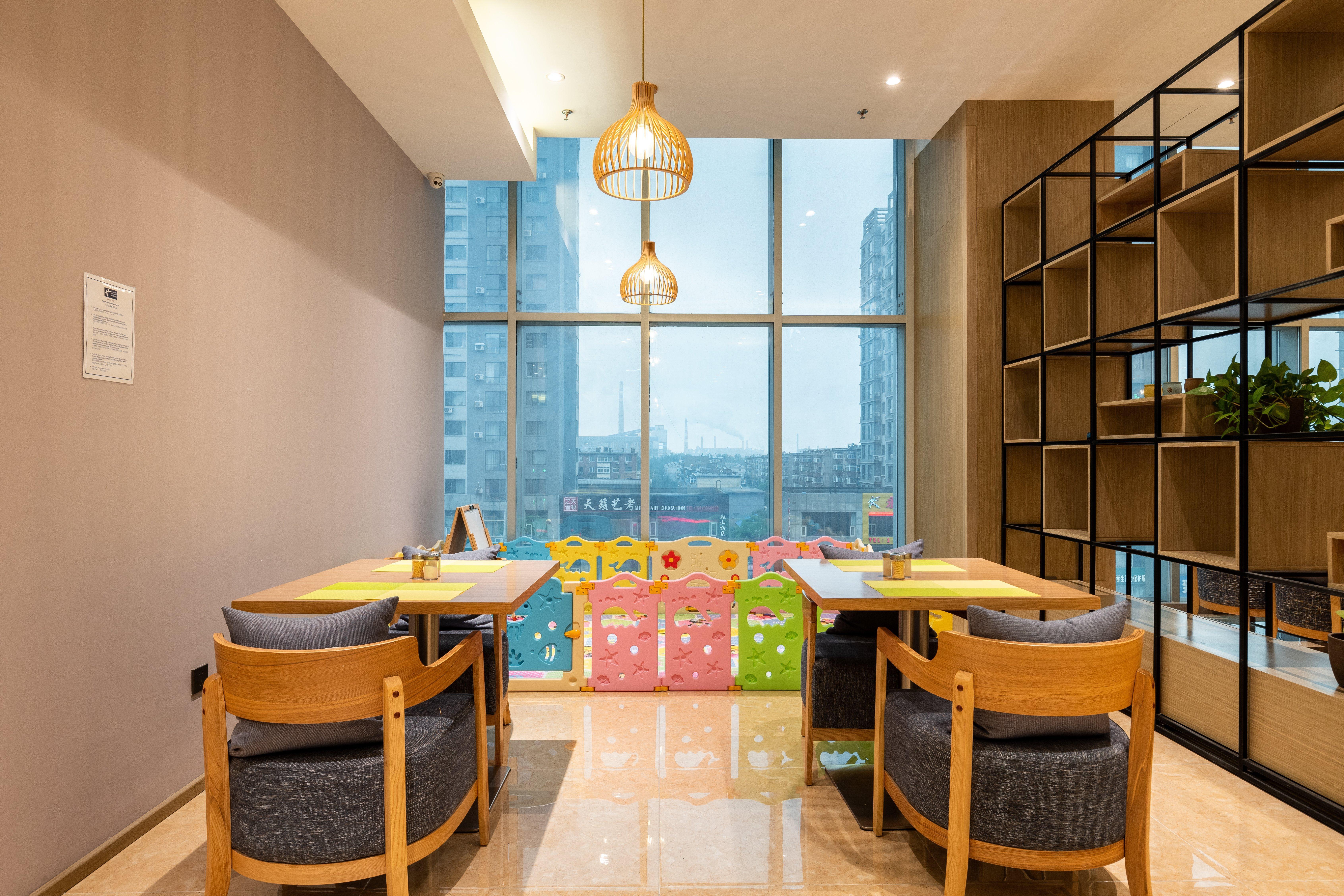 Holiday Inn Express Anshan Downtown By Ihg Bagian luar foto